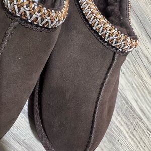Tasman Ugg slippers